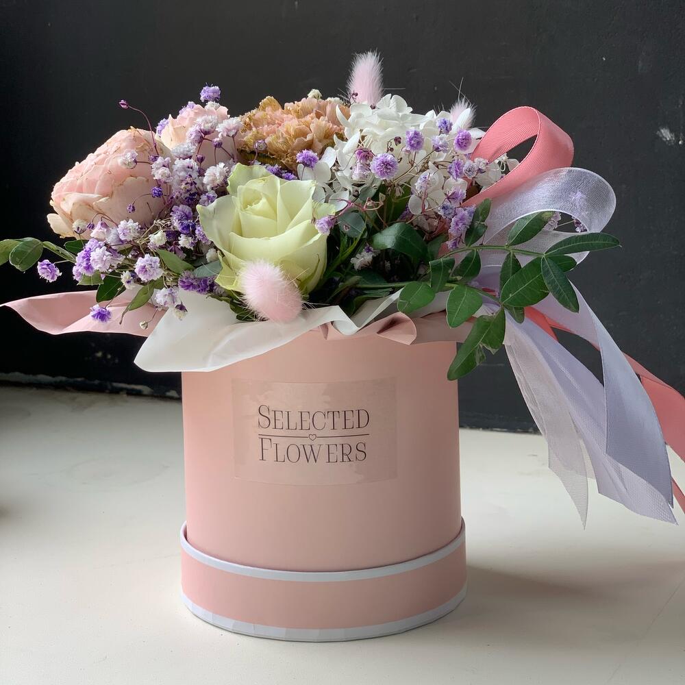 Цветы в коробке «Гуд монинг» Цветы в коробке «Гуд монинг»